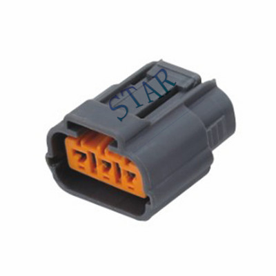 Sumitomo female auto connector ST70315-2.2-21