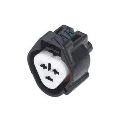 Sumitomo 3 pin automobile connector STY7038A-2.2-21